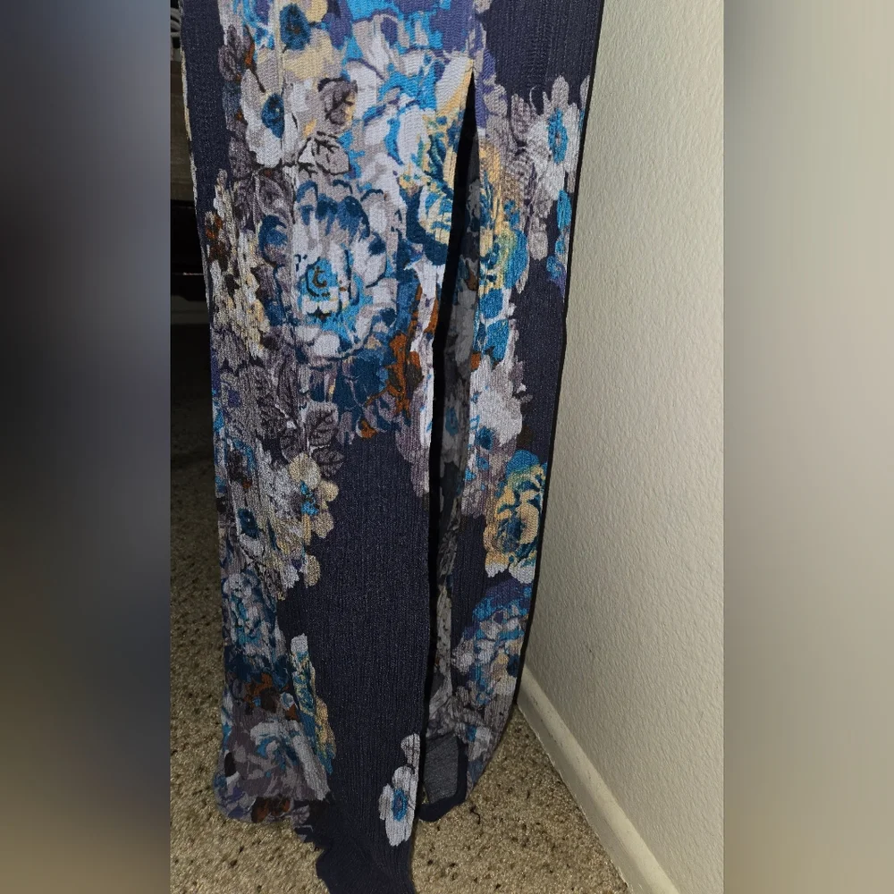 Lovestitch Blue Floral Maxi Dress Smocked Waist Size Small / Medium - Picture 7 of 13